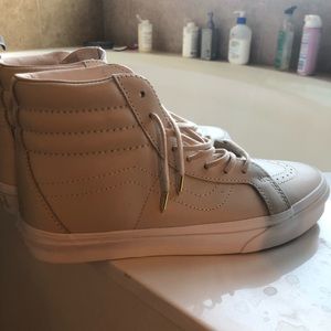 Women’s High Top Vans